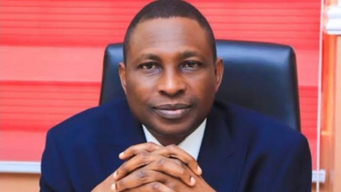 EFCC Withdraws Cybercrime Charges Against Maryam Shehu, Abubakar Abdulhamad