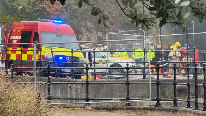 Three Teenagers Die After Car Plunges Into River Wear in Sunderland, 17-Year-Old Arrested