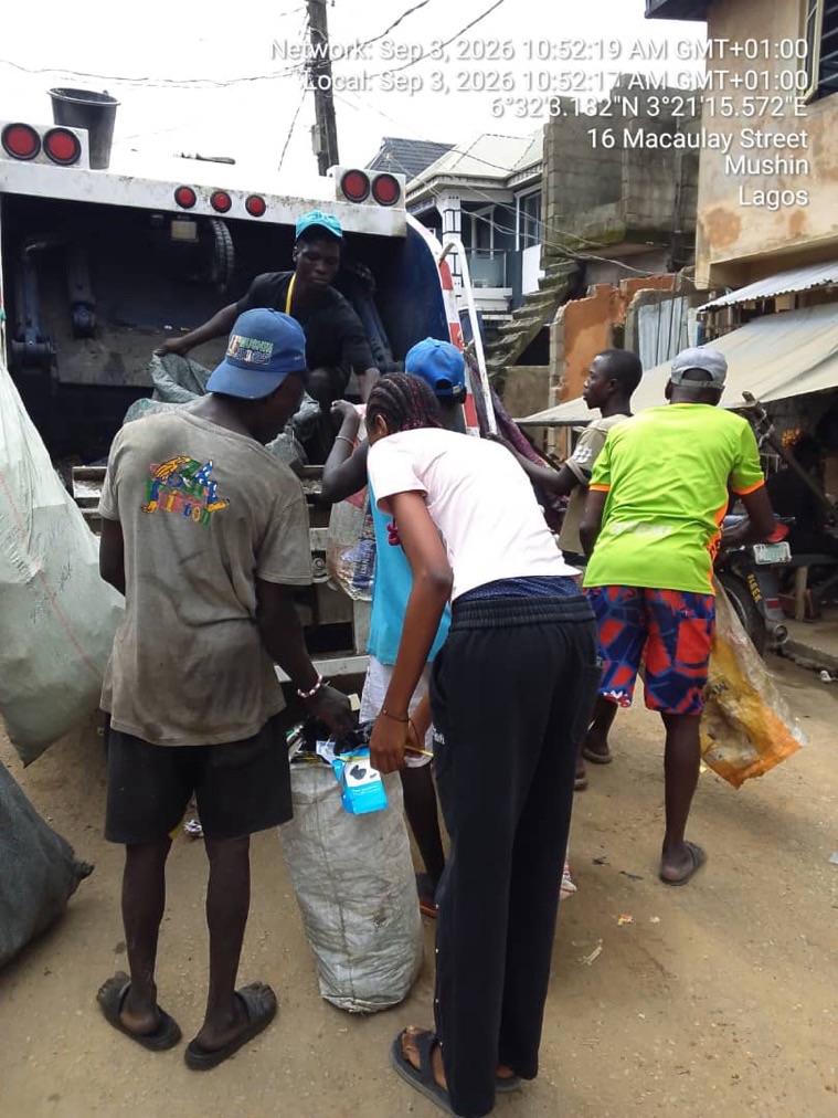 Lagos Waste War: LAWMA Deploys Trucks to Mushin, Blasts Old Footage