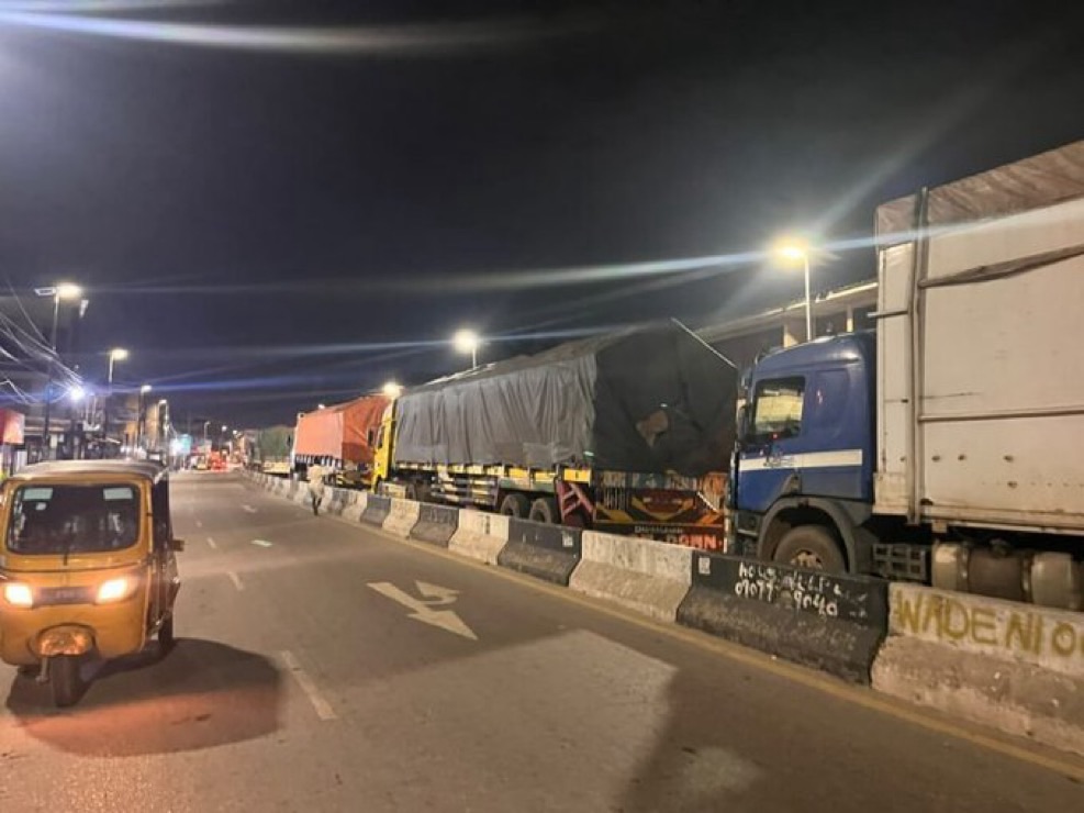 14-Hour Nightmare: Motorists Stranded in Lagos-Ibadan Expressway Gridlock
